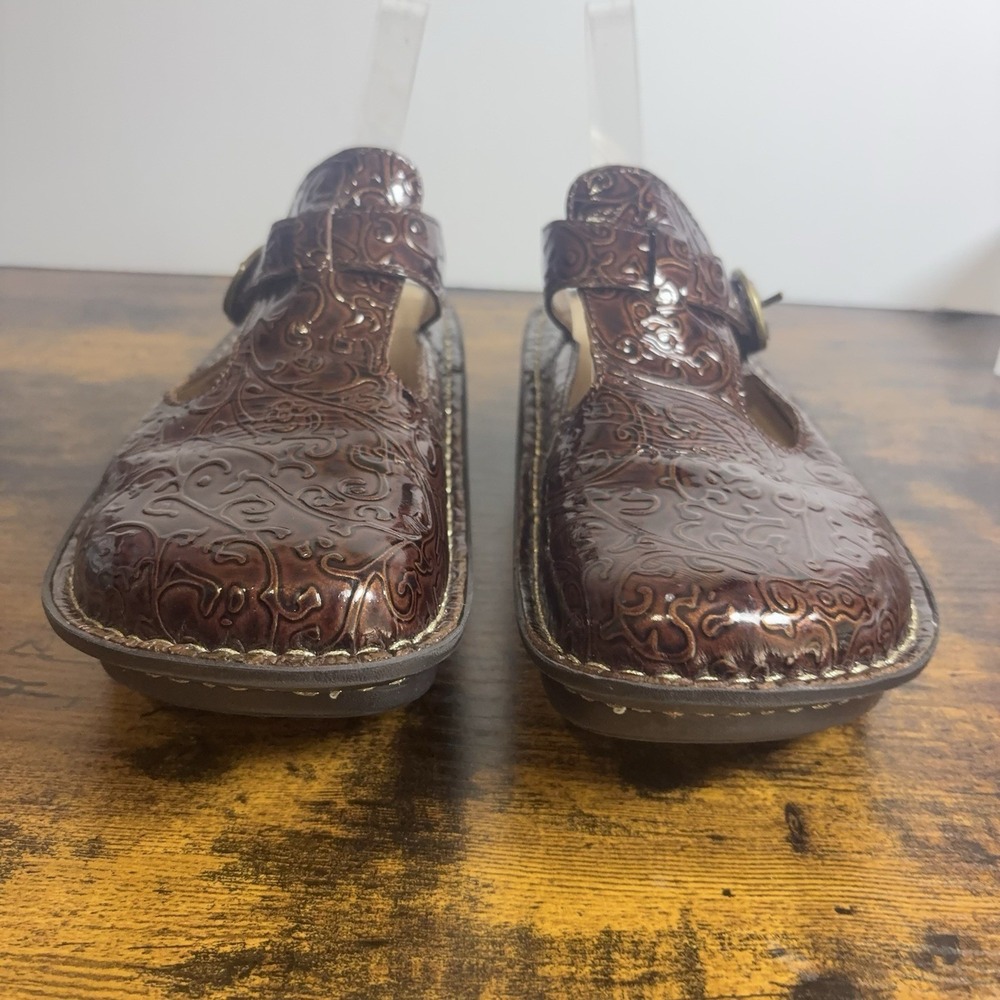 Alegria Classic Clogs Womens Sz 9.5 / 10 Brown Emboss Leather Swirl Mary Jane - Picture 5 of 8